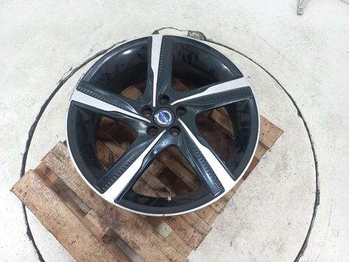 RODA DE LIGA LEVE TRAS DIREITA VOLVO XC60 2.0 2016