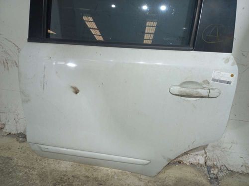 PORTA TRASEIRA ESQ NISSAN LIVINA 1.8 2013